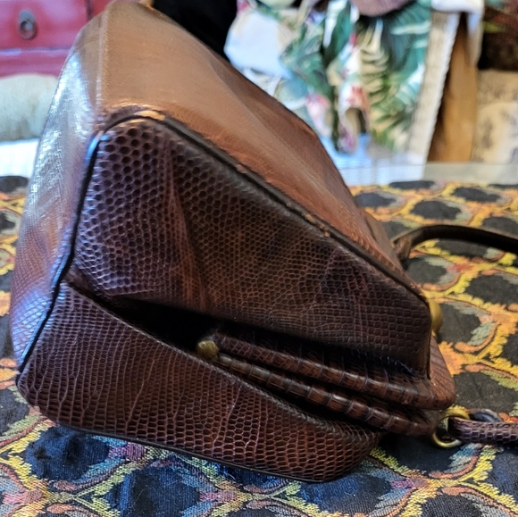 Beautiful 50s Leather Purse - Picture 6 of 16